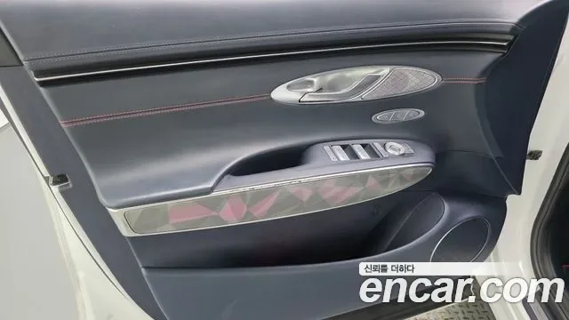 Genesis GV70 2.5T бензин 2WD ( ), миниатюра 14