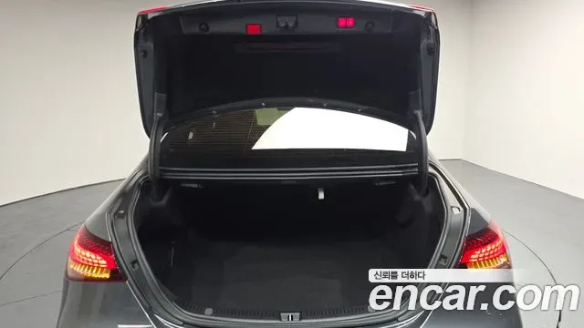 Mercedes-Benz E-Class E250, миниатюра 17