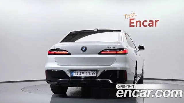 BMW 7 (G70) 750e xDrive M, миниатюра 7