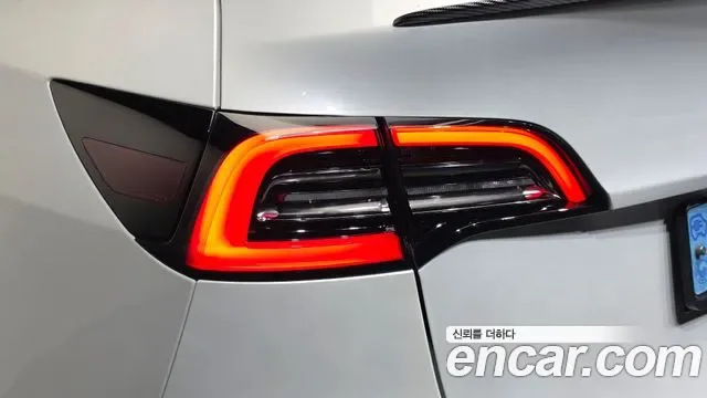 Tesla Y AWD, миниатюра 30