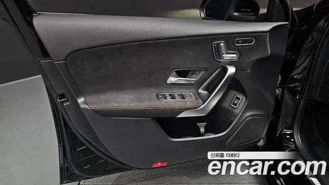 Mercedes-Benz A-Class AMG A35 4MATIC, миниатюра 21