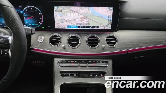Mercedes-Benz E-Class E350 4MATIC AMG Line, миниатюра 17
