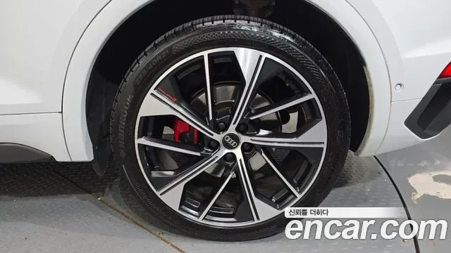 Audi SQ5 3.0 TFSI, миниатюра 13