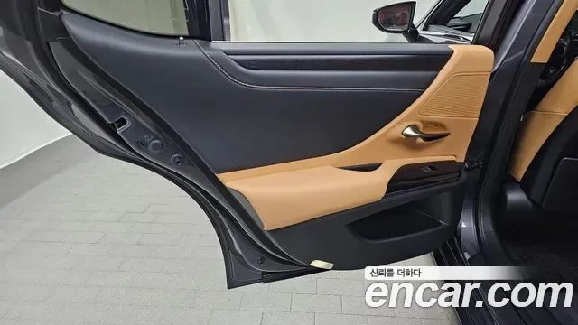 Lexus ES, миниатюра 15