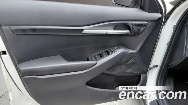 Kia Seltos бензин 2.0 2WD, миниатюра 3