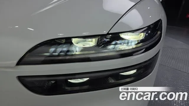 Genesis GV70 2.2 дизель 2WD ( ), миниатюра 18