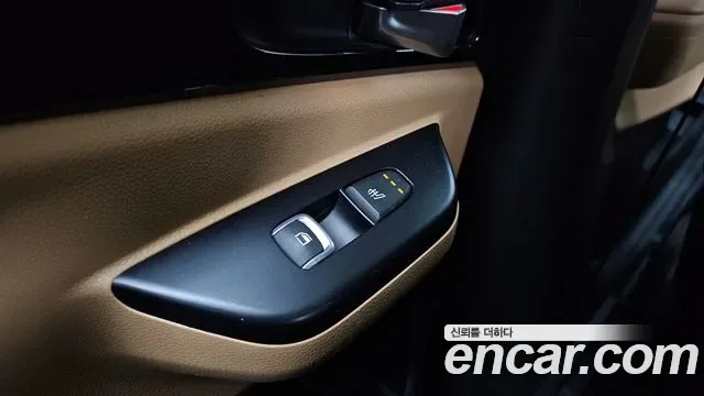 Kia Carnival дизель 9 мест Prestige, миниатюра 11