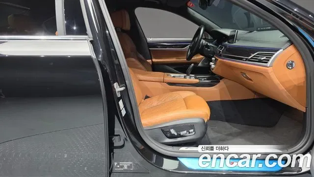 BMW 7 (G11) 740i M, миниатюра 23