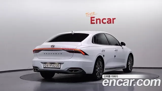 Hyundai Grandeur Calligraphy, миниатюра 6