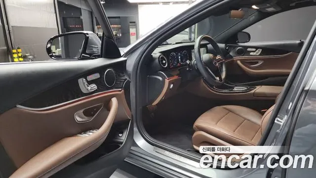 Mercedes-Benz E-Class E250, миниатюра 6