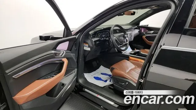 Audi e-, миниатюра 21