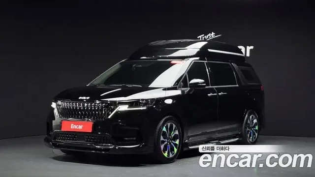 Kia Carnival бензин 9 мест