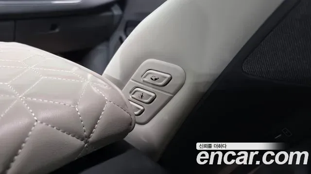 Kia EV9 4WD GT Line, миниатюра 11