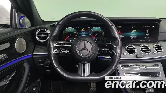 Mercedes-Benz E-Class E220d 4MATIC AMG Line, миниатюра 4