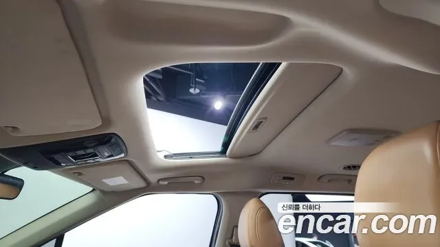 Kia Carnival дизель 9 мест, миниатюра 10