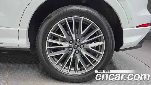 Audi Q3 35 TDI Premium, миниатюра 10