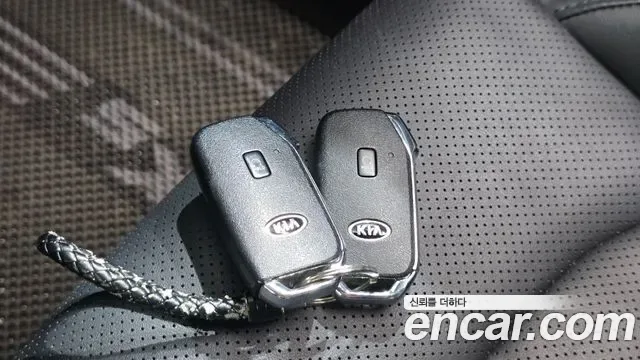 Kia K5 III 2.0 LPI( ), миниатюра 8