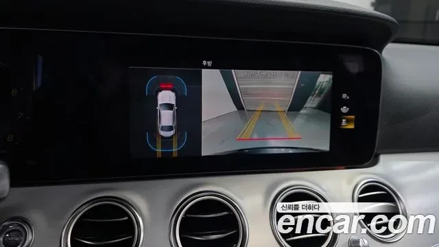 Mercedes-Benz E-Class E250, миниатюра 8