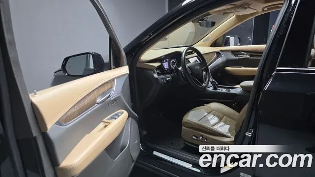 Cadillac XT6, миниатюра 17