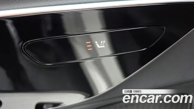 Mercedes-Benz E-Class E200, миниатюра 25