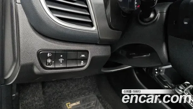 Kia Seltos бензин 1.6 Turbo 2WD Signature, миниатюра 7