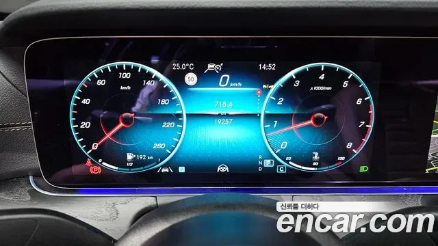 Mercedes-Benz E-Class E250 AMG Line, миниатюра 7