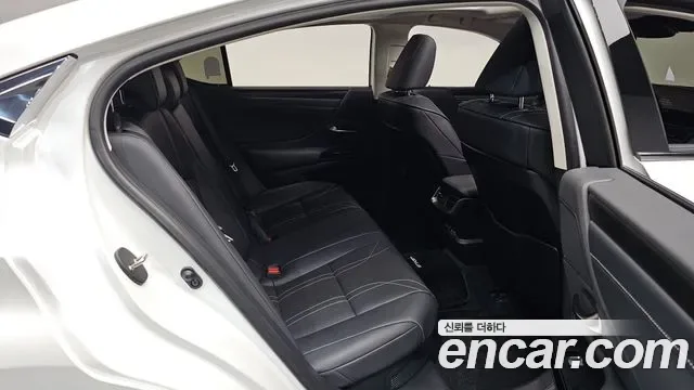 Lexus ES, миниатюра 17