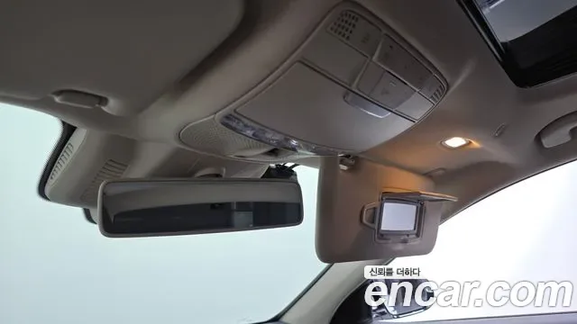 Mercedes-Benz E-Class E300, миниатюра 8