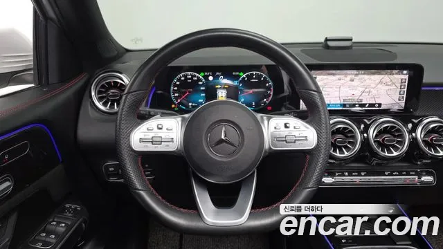 Mercedes-Benz GLB AMG GLB35 4MATIC, миниатюра 13