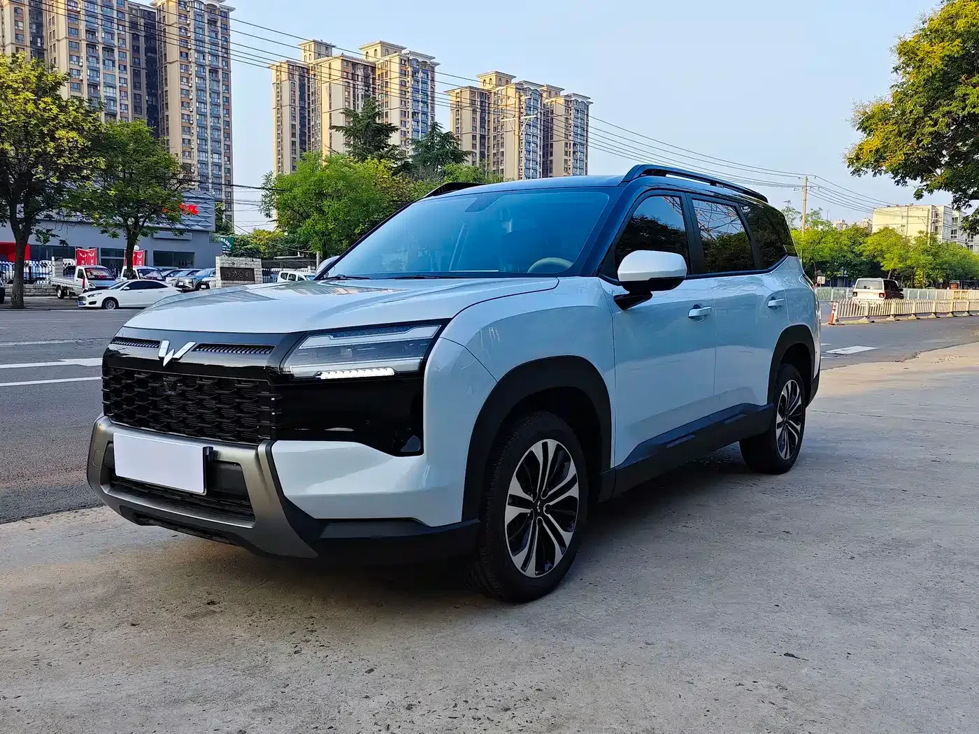 Wuling Starlight 560