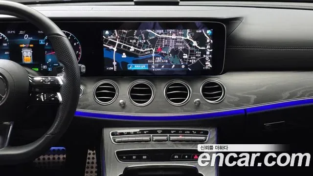 Mercedes-Benz E-Class E350 4MATIC AMG Line, миниатюра 18