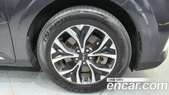 Kia Carnival дизель 9 мест, миниатюра 19