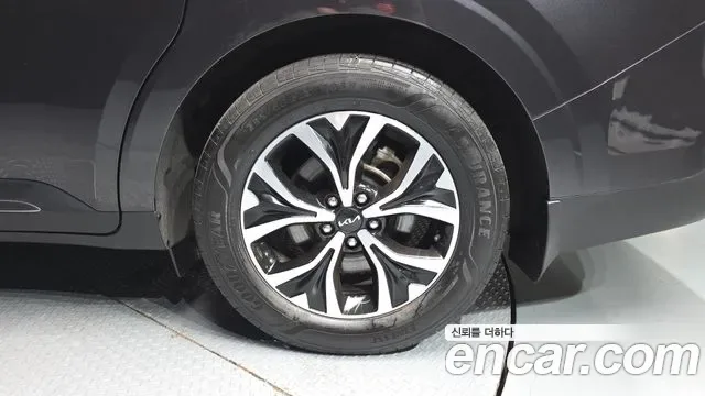 Kia Carnival дизель 11 мест, миниатюра 23