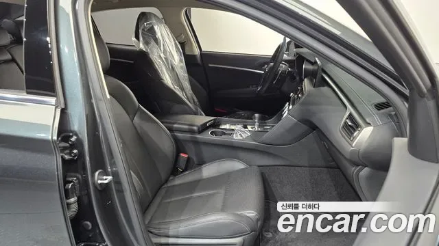 Genesis G70 бензин 2.0T 2WD ( ), миниатюра 24