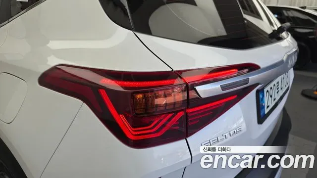 Kia Seltos бензин 1.6 Turbo 2WD Signature, миниатюра 13