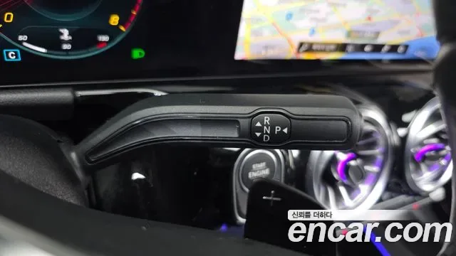 Mercedes-Benz GLA GLA220, миниатюра 2