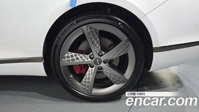 Genesis G80 бензин 3.5 Turbo AWD ( ), миниатюра 2