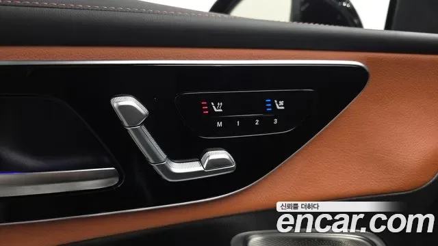 Mercedes-Benz GLC GLC300 4MATIC, миниатюра 27