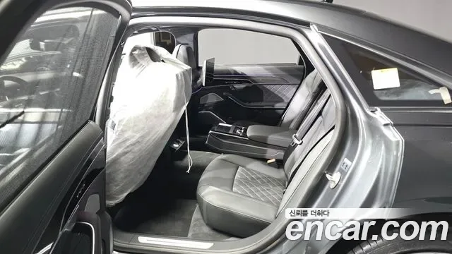 Audi S8 4.0 TFSI LWB, миниатюра 3