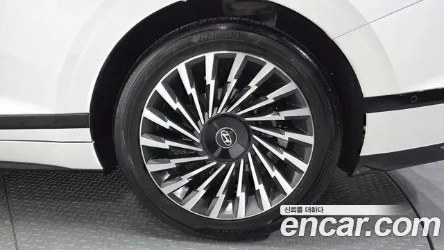 Hyundai Grandeur Calligraphy, миниатюра 26