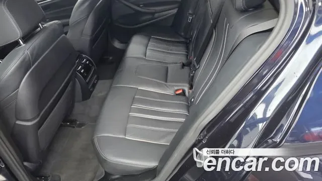 BMW 5 (G30) 520i M, миниатюра 9