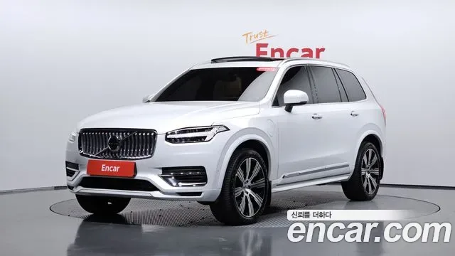 Volvo XC90 T8 гибрид
