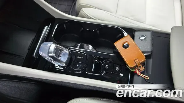 Volvo XC40 B4, миниатюра 18