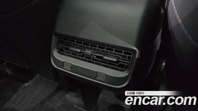 Tesla Y AWD, миниатюра 28
