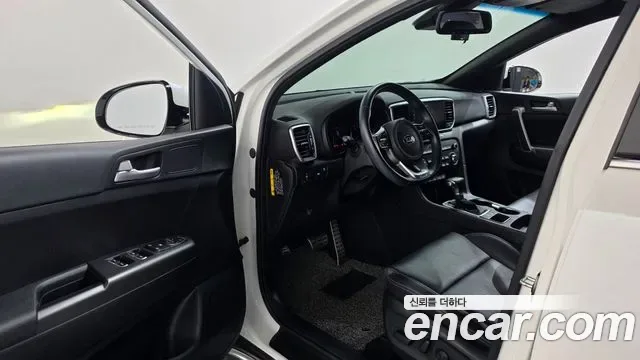 Kia Sportage дизель 2.0 2WD Prestige, миниатюра 6