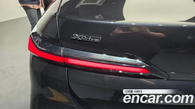 BMW 7 (G70) 740i xDrive M, миниатюра 14