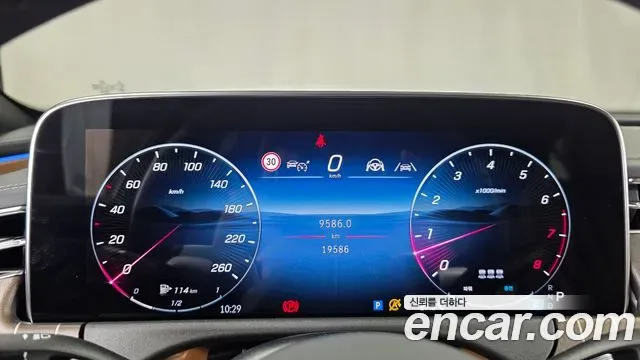 Mercedes-Benz E-Class E450 4MATIC, миниатюра 16