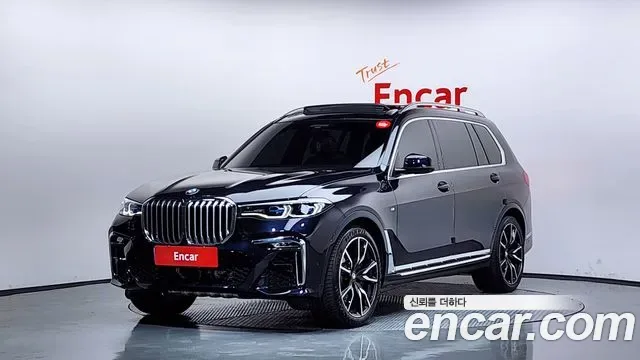 BMW X7 xDrive 40i M 6 мест