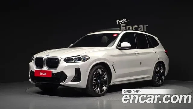 BMW iX3 M