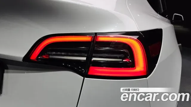 Tesla Y RWD, миниатюра 21